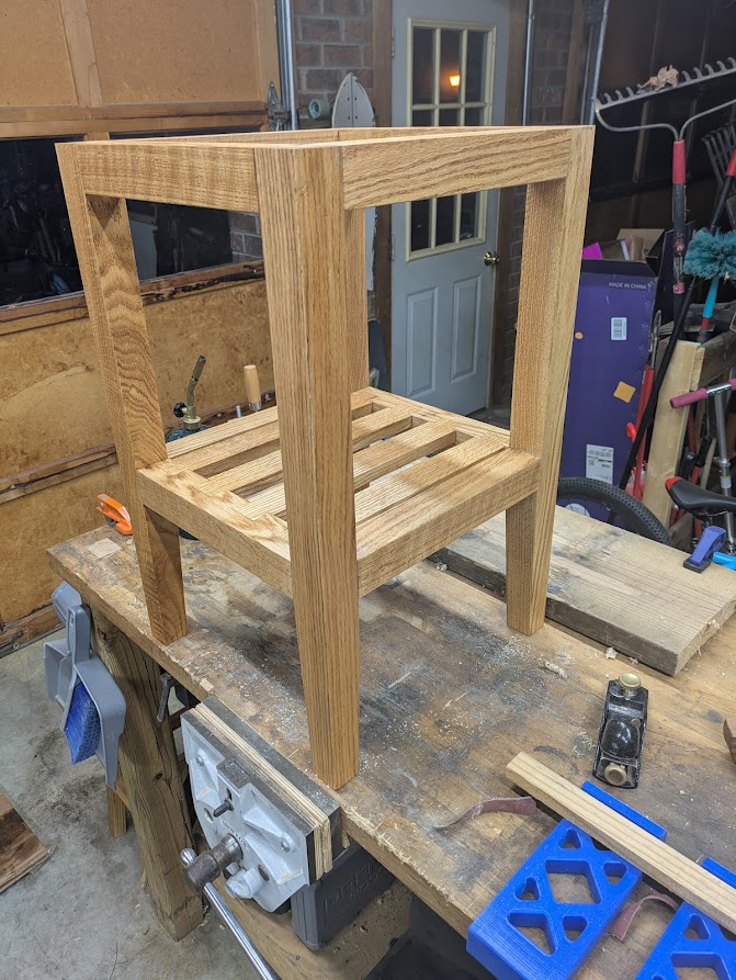 I’m loving the color of this finish. The table is almost fully done.